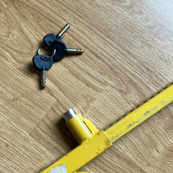 Sentinel 1000 steering wheel lock - Picture 4 of 6